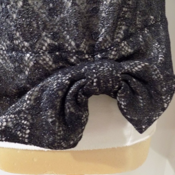 MARC by Marc Jacobs Black Lace Top, Small - Picture 3 of 4